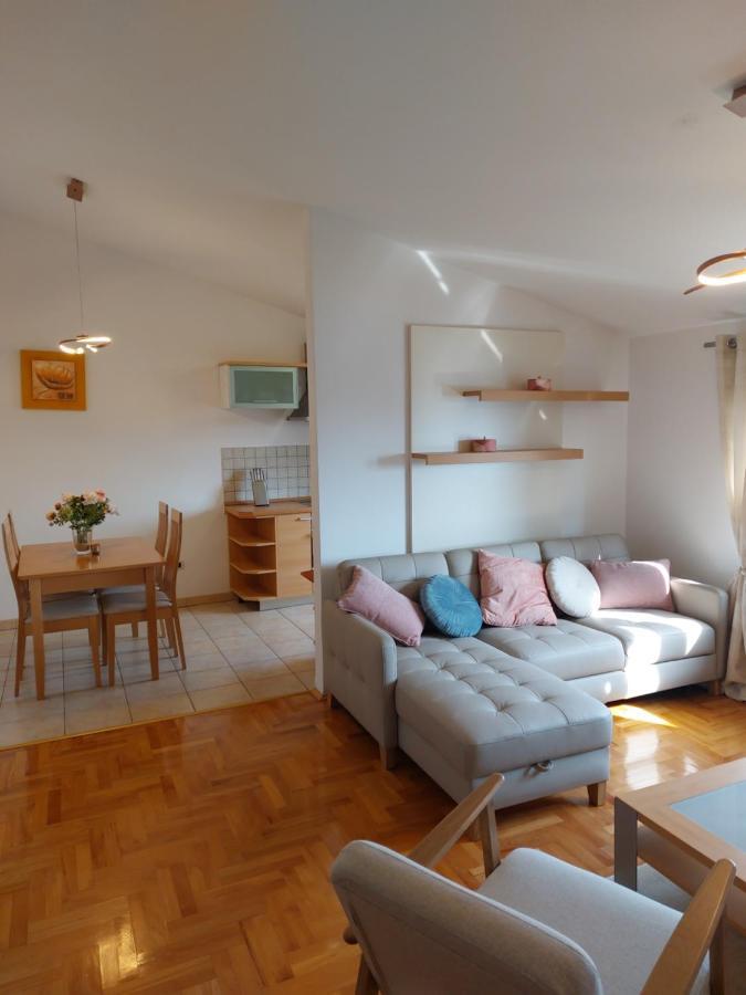 Ferienhaus Topic Vrsar Bagian luar foto