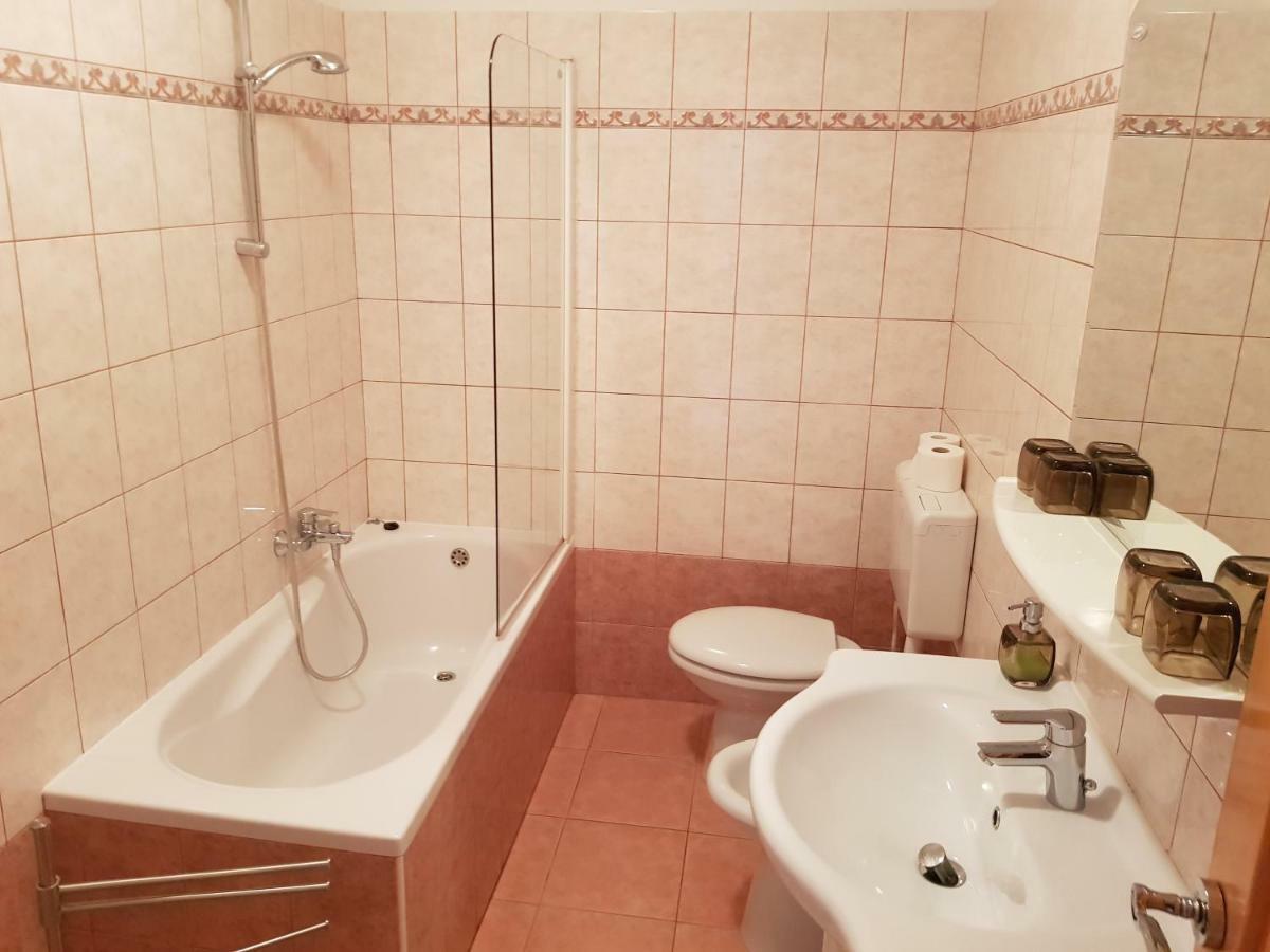 Ferienhaus Topic Vrsar Bagian luar foto